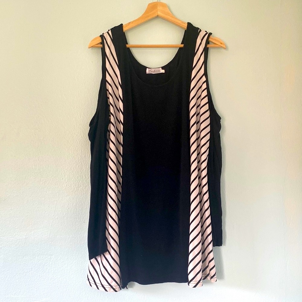 Black& White Striped Cold-Shoulder Tunic